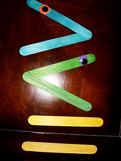 Check out these 8 genius ways to use popsicle sticks in the classroom!